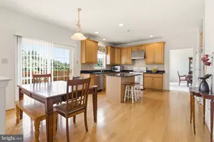 6003 Shady Wood Cir, Collegeville, PA 19426 - Photo 10