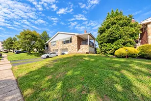 126 Oakland Ave, Lansdale, PA 19446 - Photo 4