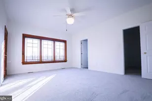 102 Waterview Dr, Eagleville, PA 19403 - Photo 6