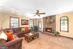 2001 Foster Rd, Hatfield, PA 19440 - Photo 4