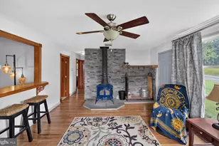 667 Constitution Ave, Pottstown, PA 19464 - Photo 14