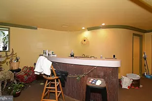 1560 Penllyn Blue Bell Pike, Blue Bell, PA 19422 - Photo 32