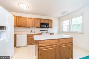 1522 Salaway Ct, Maple Glen, PA 19002 - Photo 12