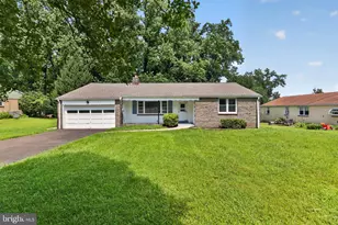 911 Delene Rd, Jenkintown, PA 19046 - Photo 1