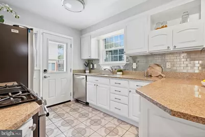 606 Latham Drive, Wynnewood, PA 19096 - Photo 10