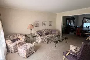 2195 Martin Dr, Gilbertsville, PA 19525 - Photo 2