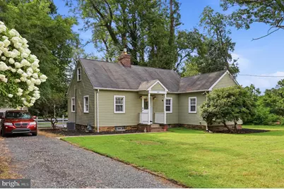 925 Gilbert Road, Cheltenham, PA 19012 - Photo 2