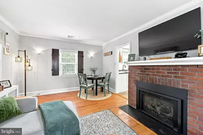 925 Gilbert Road, Cheltenham, PA 19012 - Photo 6