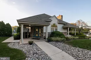 2409 Foxmeadow Cir, Royersford, PA 19468 - Photo 28