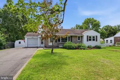 7 W Cherry Lane, Royersford, PA 19468 - Photo 2