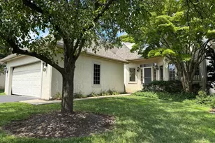 310 Overlook Ln, Conshohocken, PA 19428 - Photo 2