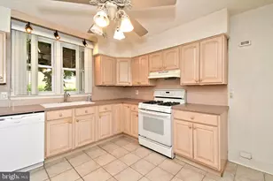 1605 Hillcrest Rd, Glenside, PA 19038 - Photo 6