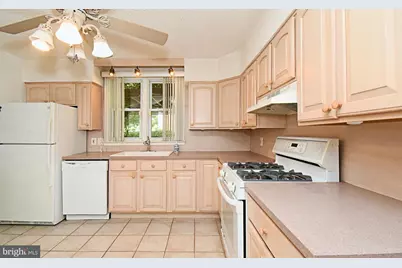 1605 Hillcrest Road, Glenside, PA 19038 - Photo 4
