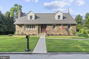 510 Sardaro Ln, Norristown, PA 19401 - Photo 1