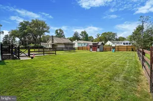 705 Hollow Rd, Phoenixville, PA 19460 - Photo 34