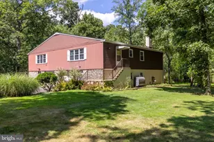 2073-2061 School Rd, Hatfield, PA 19440 - Photo 40