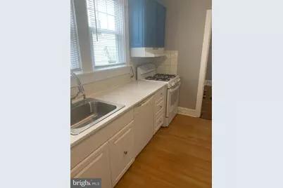 412 Maple Street #1, Jenkintown, PA 19046 - Photo 4