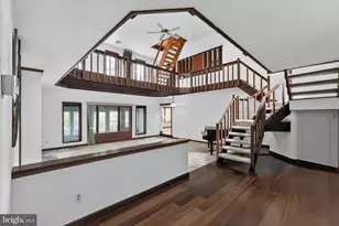 1210 N Trooper Rd, Norristown, PA 19403 - Photo 2