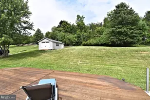 1066 Manatawny St, Pottstown, PA 19464 - Photo 32