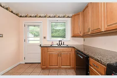 1066 Manatawny Street, Pottstown, PA 19464 - Photo 8