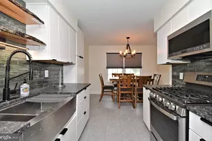 190 Barry Ave, Lansdale, PA 19446 - Photo 4