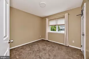 193 Azalea Cir, Royersford, PA 19468 - Photo 24