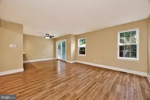 193 Azalea Cir, Royersford, PA 19468 - Photo 6