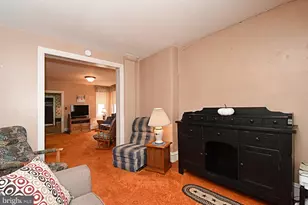 274 Green St, Royersford, PA 19468 - Photo 6