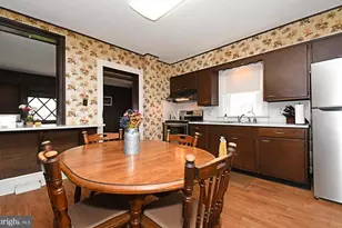 274 Green St, Royersford, PA 19468 - Photo 16