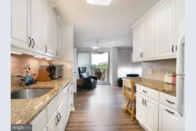 1001 City Avenue #WA-1008, Wynnewood, PA 19096 - Photo 18