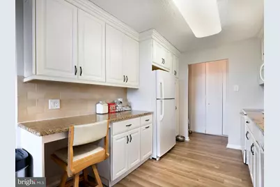 1001 City Avenue #WA-1008, Wynnewood, PA 19096 - Photo 16
