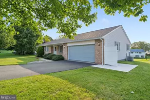 2586 Cherry Ct, Gilbertsville, PA 19525 - Photo 4