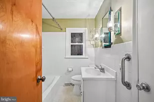 819 E Hancock St, Lansdale, PA 19446 - Photo 24