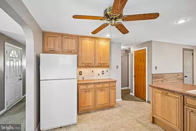 819 E Hancock Street, Lansdale, PA 19446 - Photo 16