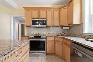 211 Shady Ln, Huntingdon Valley, PA 19006 - Photo 10