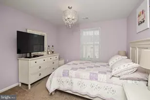 2075 Morgan Hill Dr, Pennsburg, PA 18073 - Photo 18