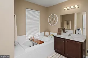 2075 Morgan Hill Dr, Pennsburg, PA 18073 - Photo 16