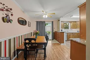 729 Holly Dr, Pottstown, PA 19464 - Photo 8