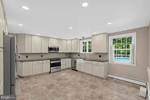 1039 Stevens Dr, Fort Washington, PA 19034 - Photo 8