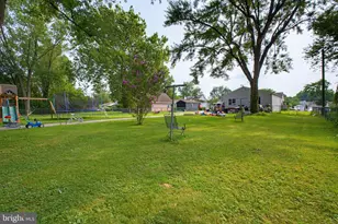 737 Woodbrook Ln, Plymouth Meeting, PA 19462 - Photo 28