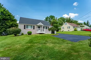 955 Bridge Rd, Collegeville, PA 19426 - Photo 4