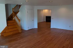 432 Country Club Dr, Lansdale, PA 19446 - Photo 2