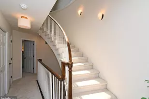 313 W 3rd Ave, Conshohocken, PA 19428 - Photo 40
