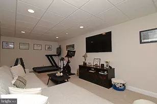 313 W 3rd Ave, Conshohocken, PA 19428 - Photo 52