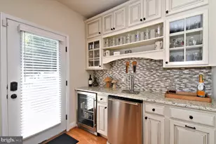 313 W 3rd Ave, Conshohocken, PA 19428 - Photo 22
