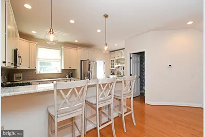 313 W 3rd Avenue, Conshohocken, PA 19428 - Photo 14