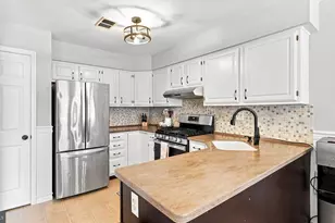 2023 Ryans Run, Lansdale, PA 19446 - Photo 6