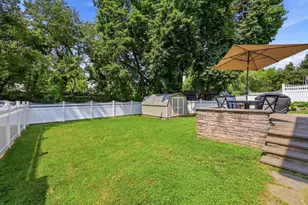 238 Moorehead Ave, West Conshohocken, PA 19428 - Photo 24