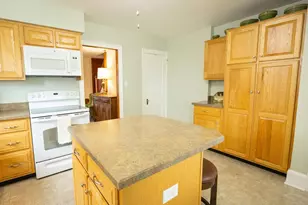 38 W Summit St, Souderton, PA 18964 - Photo 14
