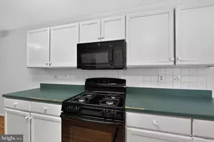 69 Bristol Ct, Eagleville, PA 19403 - Photo 16